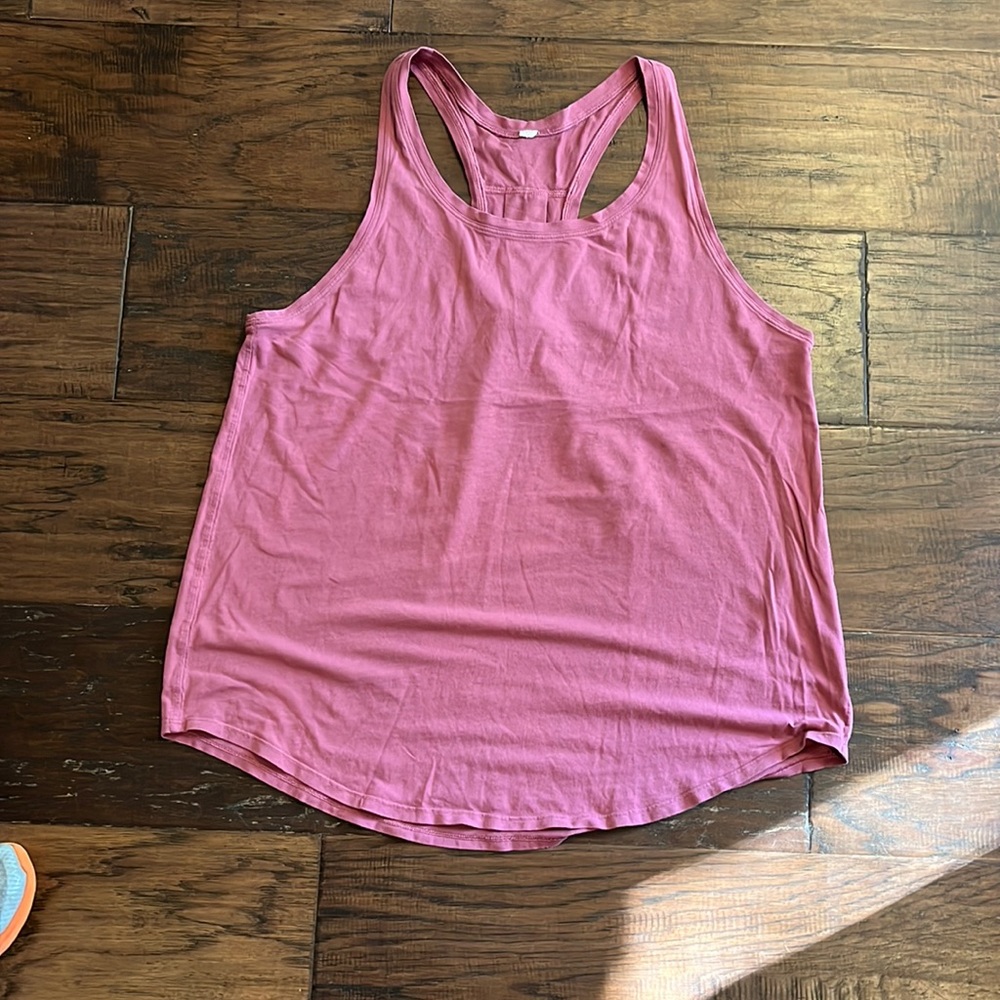 Lululemon tank top